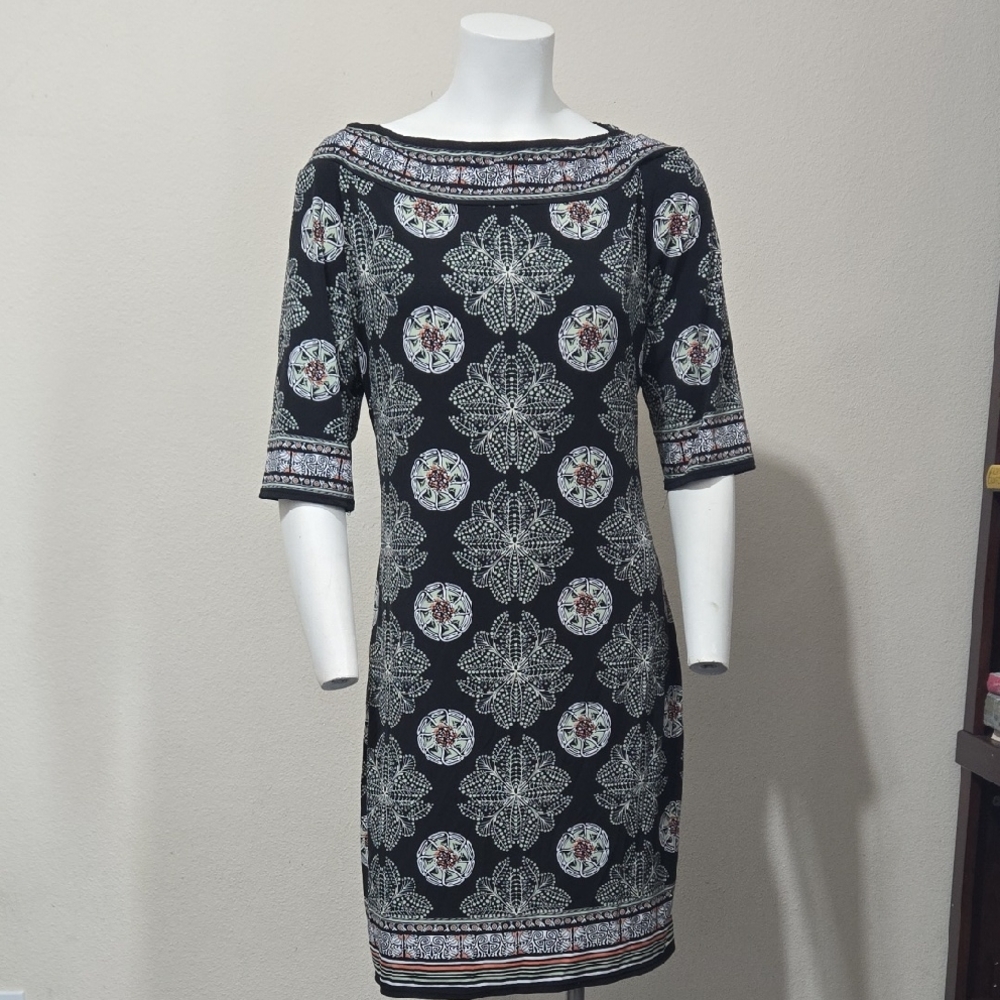 Max Studio Black and White Sheath Dress with Bateau Neckline